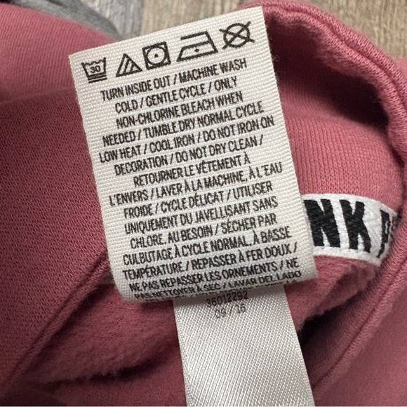 Victorias Secret PINK Half Zip small 2016 - Picture 7 of 8